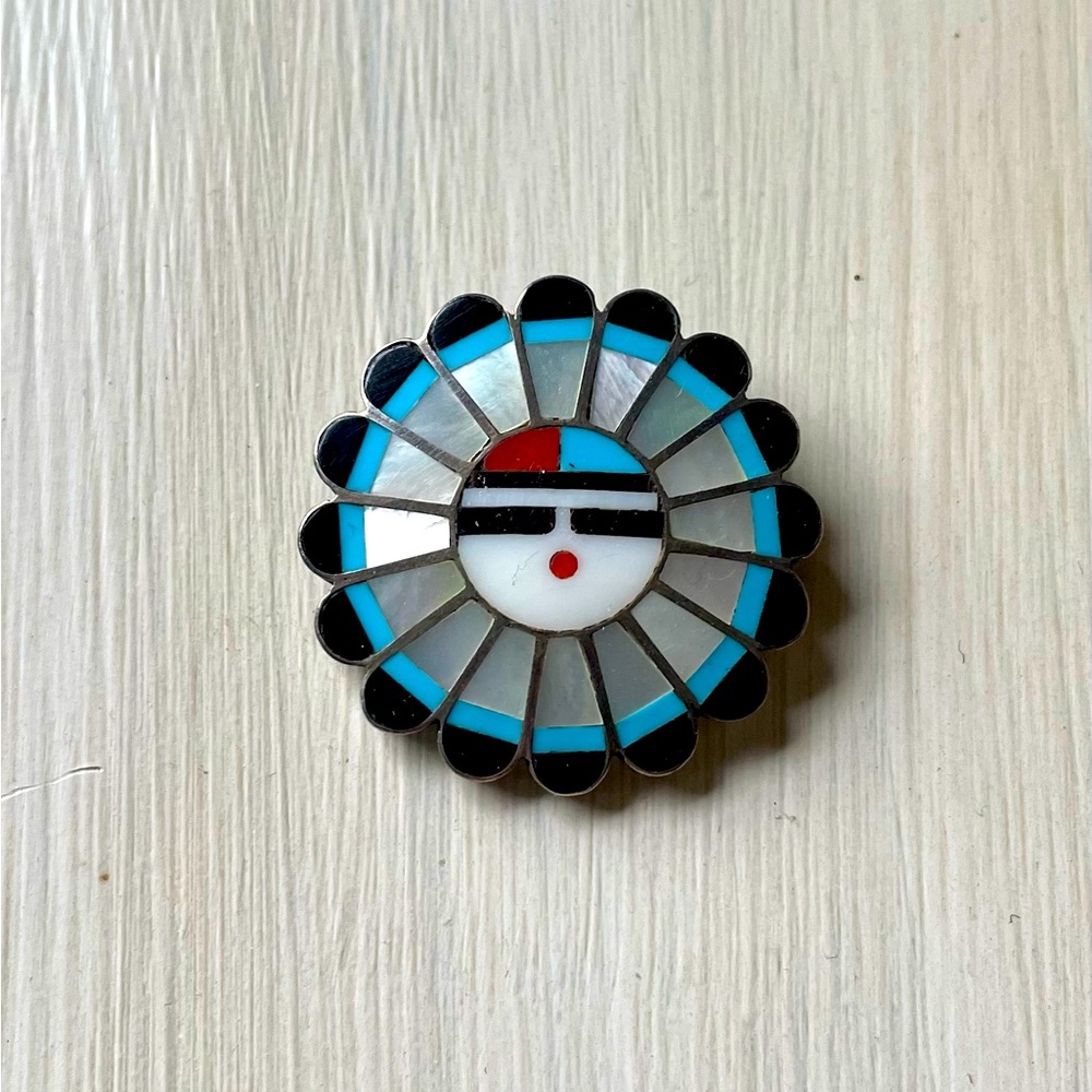 Zuni Sunface vintage brooch pin/pendant. Silver and turquoise